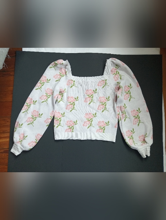 Willow Sweaters - Willow And Wind Size Small Square Neck Sweater With Balloon Sleeves